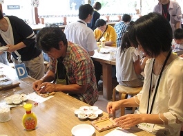 �����Ƀ^�C���𒣂�Q����